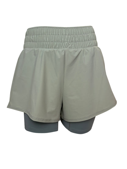 Short con legging interior verde